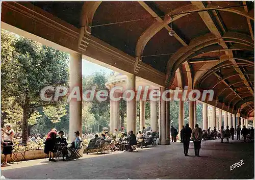 Cartes postales moderne Vittel (Vosges) Les Galeries