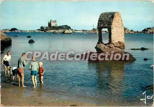 Cartes postales moderne La Bretagne en Couleurs Ploumanach l'oratoire Saint Guirec et le chateau de Costaeres