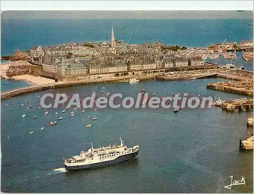 Cartes postales moderne Saint Malo Le Solidor assurant la liaisaon Jersey Saint Malo