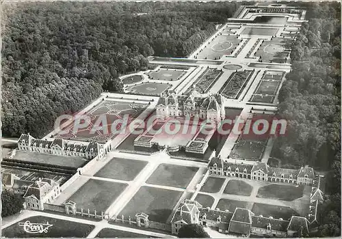 Cartes postales moderne Vaux la Vicomte (S et M) Vue aerienne du chateau et les jardins dessines par le Notre