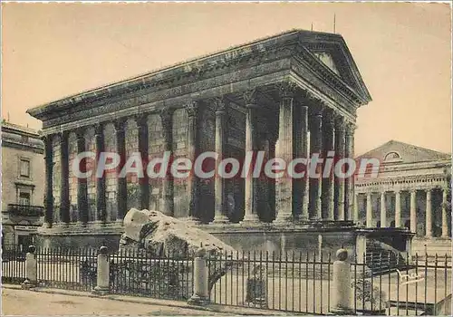 Cartes postales moderne Nimes la Maison Carree Construite 25 15 avant J C