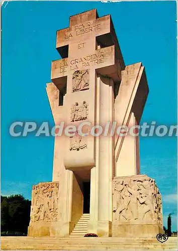 Cartes postales moderne Sites des Charentes Chasseneuil sur Bonnieure (Charente) Memorial de la resistance cimetiere na