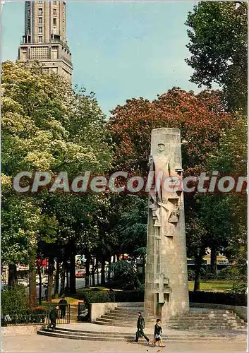Moderne Karte Amiens (Somme) Monument du Maree hal Leclerc par Joel et Jan Martel et la place Rene Goblet