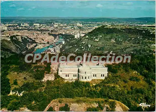 Cartes postales moderne Besancon (Doubs) Vue aerienne le monument de la Liberation