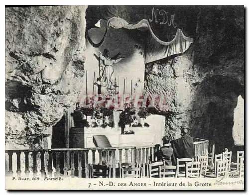 Cartes postales N D des Anges Interieur de la Grotte