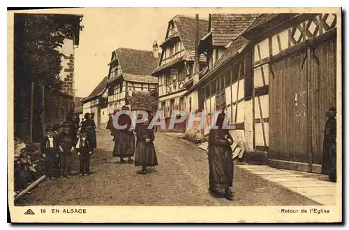 Cartes postales En Alsace retour de l'eglise