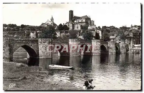 Cartes postales Limoges Pont St Etienne et la Cathedrale