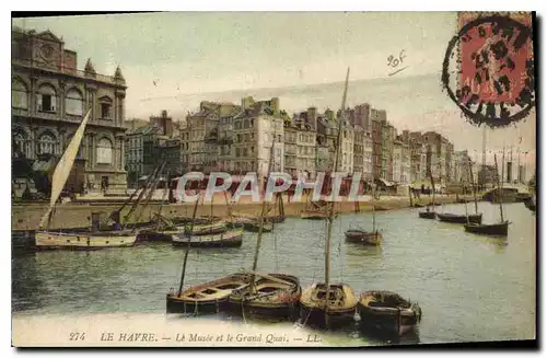 Cartes postales Le Havre le Musee et le Grand Quai Bateaux