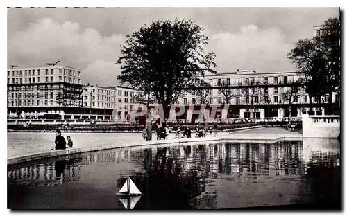 Ansichtskarte AK Le Havre le jardin de l'hotel de Ville et le Bassin des Enfants