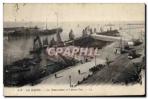 Cartes postales Le Havre les Brise Lames et l'Avant port