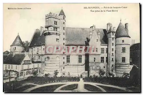 Cartes postales Bourges Palais Jacques Coeur vue prise de la Place Berry