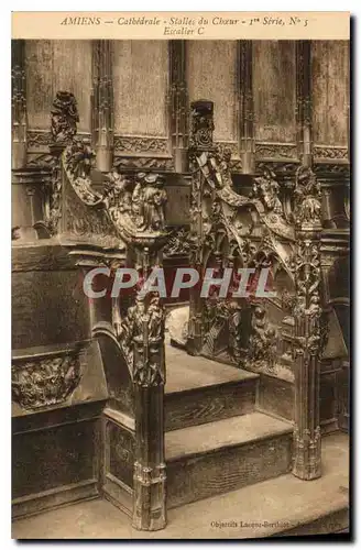 Cartes postales Amiens Cathedrale Stalles du Choeur Escalier