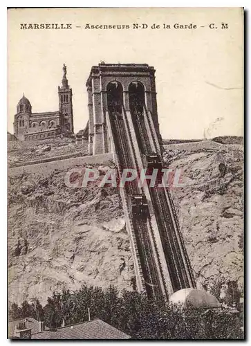 Cartes postales Marseille Ascenseurs N D de la Garde