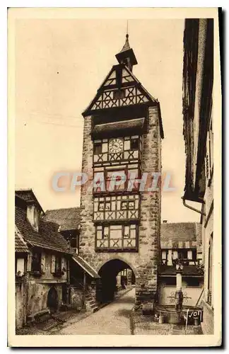 Cartes postales Riquewihr Haut Rhin Porte haute ou Dolder et fontaine de la Sinne