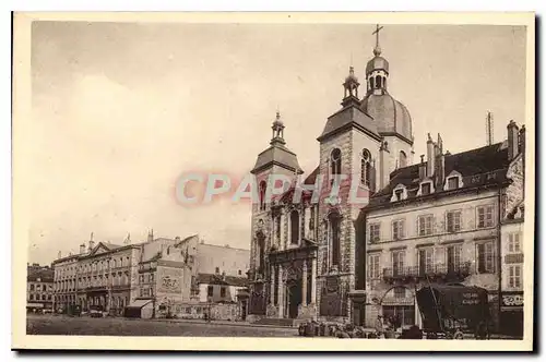 Ansichtskarte AK Chalon sur Saone Eglise St Pierre et Place de l'Hotel de Ville