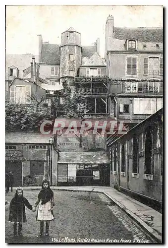 Cartes postales Le Mans Vieilles Maison Rue des Fosses S Pierre Enfants