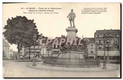 Ansichtskarte AK Le Mans Place de la Republique Statue du General Chanzy