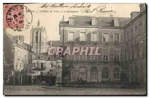 Cartes postales Le Mans l'Hoel de Ville et la Cathedrale