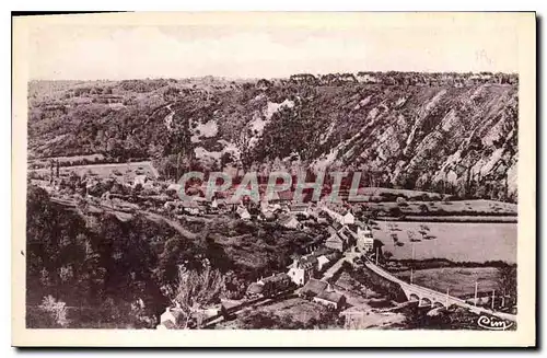 Ansichtskarte AK St Leonard des Bois Sarthe Une vue generale et le Haut Fourche