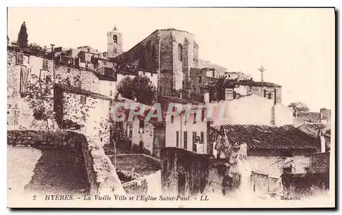 Cartes postales Hyeres La vieille Ville et l'Eglise Saint Paul