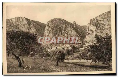 Cartes postales Village de Moustiers Ste Marie Basses Alpes