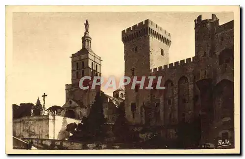 Cartes postales Avignon Vaucluse La Cathedrale Notre Dame des Doms