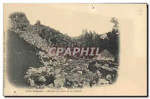 Cartes postales Crozant Ruines au bord de la Cedelle