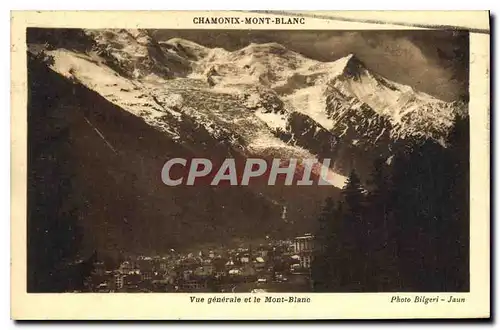 Cartes postales Chamonix Mont Blanc Vue generale et le Mont Blanc