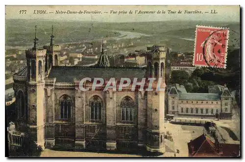 Ansichtskarte AK Lyon Notre Dame de Fourviere Vue prise de l'Ascenseur de la Tour de Fourviere