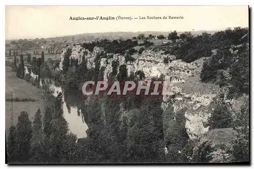 Ansichtskarte AK Angles sur l'Anglin (Vienne) Les Rocher de Remerle