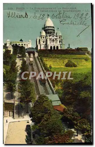 Cartes postales Paris Le Funiculaire et la Basilique de Sacre Coeur de Montmartre