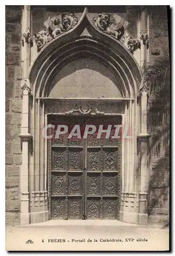 Cartes postales Frejus Portail de la Cathedrale