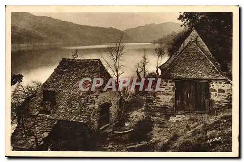 Ansichtskarte AK Vallee de la Truyere Cantal le Lac de Sarrans Vieilles maisons a la presqu'ile de Laussac