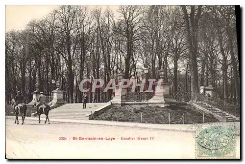 Cartes postales Saint Germain en Laye Escalier Henri IV Cheval