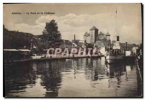 Ansichtskarte AK Annecy Le Port et le Chateau Bateau