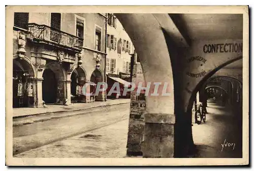 Cartes postales Annecy Haute Savoie Les Arcades de la Rue Royale