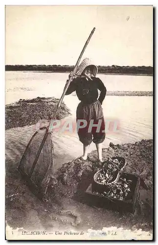 Cartes postales Arcachon une Pecheuse