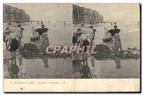 Cartes postales au Bord de la Mer Enfants s'amusant