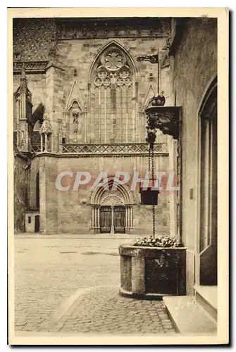 Cartes postales Colmar Haut Rhin Vieux Puits et Portail de l'Eglise St Martin