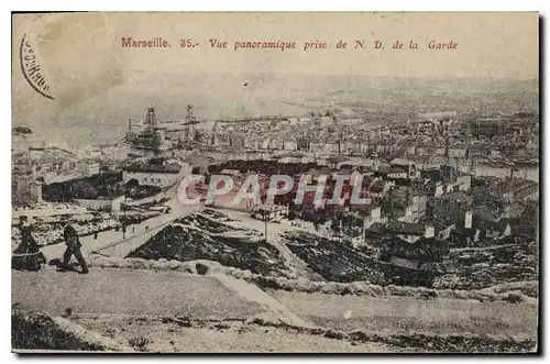 Ansichtskarte AK Marseille vue panoramique prise de N D de la Garde