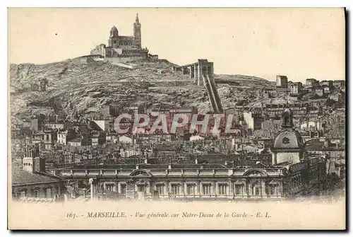 Ansichtskarte AK Marseille vue generale sur Notre Dame de la Garde