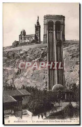 Ansichtskarte AK Marseille Les Ascenseurs et Notre Dame de la Garde