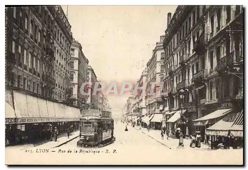 Cartes postales Lyon rue de la Republique Tramway