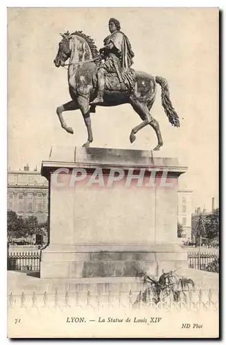 Cartes postales Lyon la statue de Louis XIV
