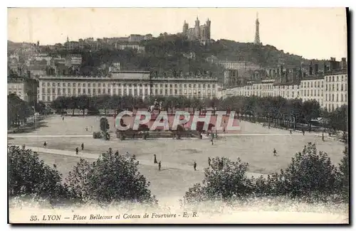 Cartes postales Lyon place Bellecour et Coteau de Fourviere