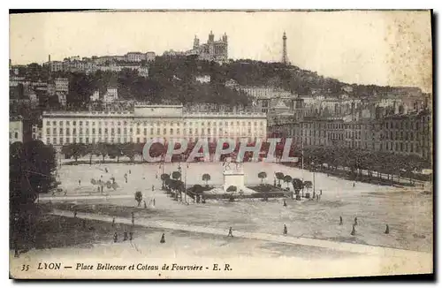 Cartes postales Lyon place Bellecour et Coteau de Fourviere