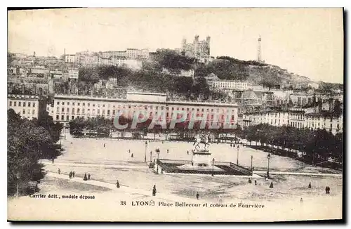 Cartes postales Lyon place Bellecour et Coteau de Fourviere