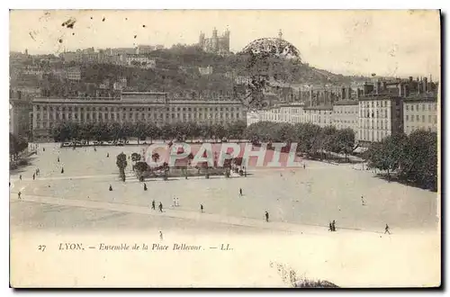 Ansichtskarte AK Lyon ensemble de la place Bellecour