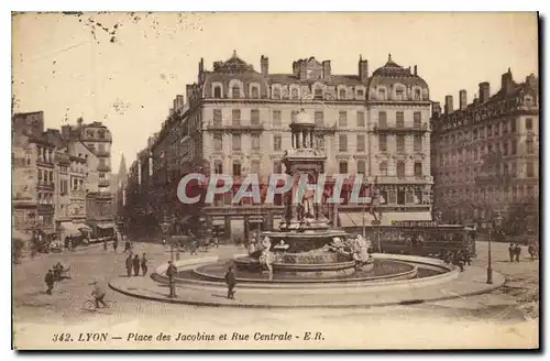 Cartes postales Lyon place des Jacobins et rue centrale