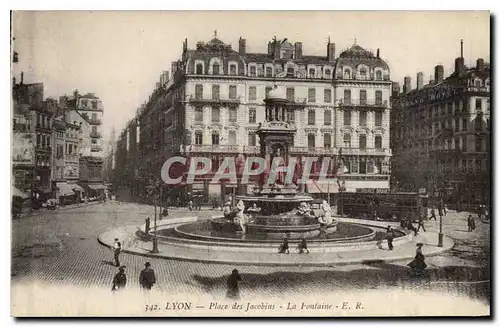 Ansichtskarte AK Lyon Place des Jacobins La Fontaine